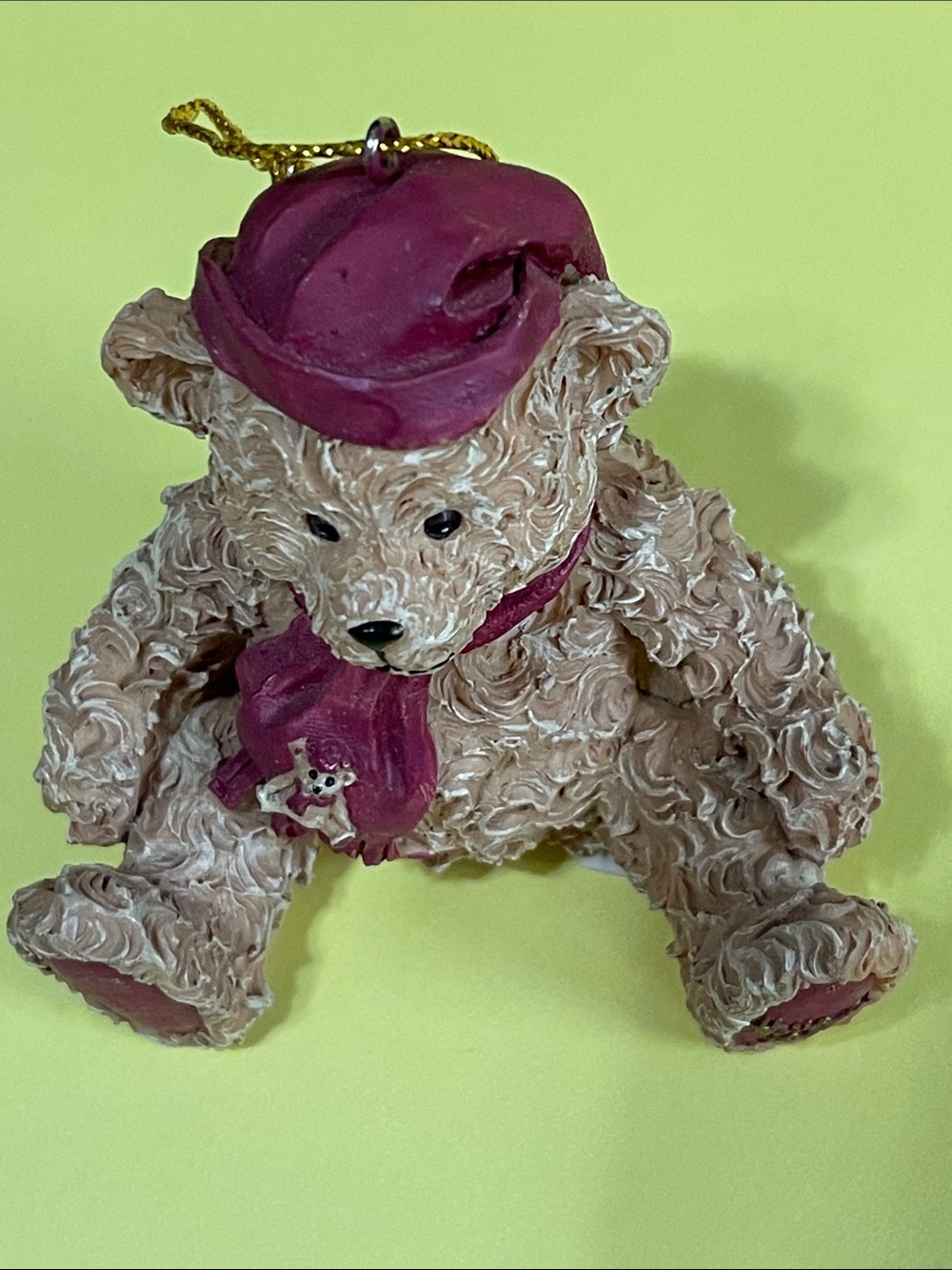 Vintage Harrods 1999 Textured Bear Ornament w/ Maroon Hat and Scarf - Picture 3 of 9